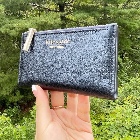 Kate Spade spencer metallic Slim bifold wallet - Picture 1 of 7